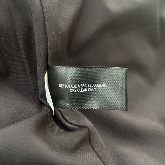 Icône by Simons chic classic black blazer – Women's size 8 - Picture 10 of 10